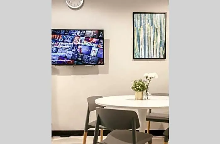 S2 Silom Large 4-6 Guests Full Kitchen Wifi ホテル 2*
