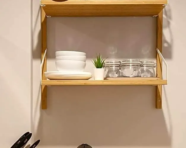 S2 Silom Large 4-6 Guests Full Kitchen Wifi